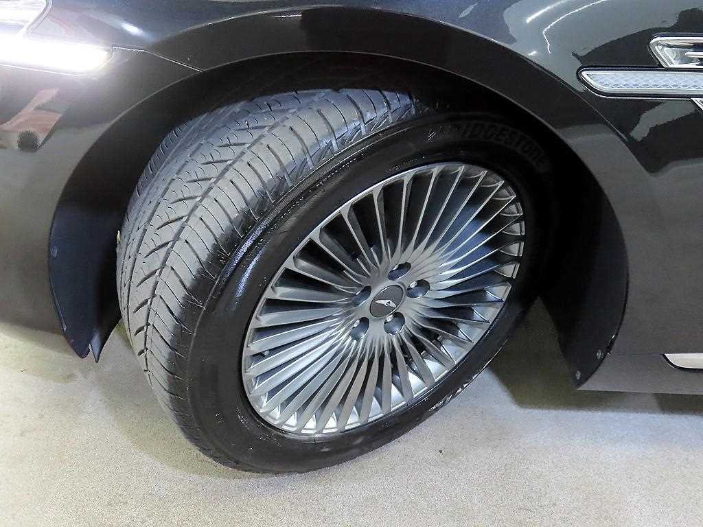 제네시스 G90 3.8 GDI 럭셔리 이미지 20