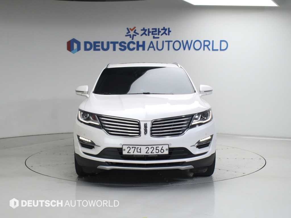 링컨 MKC 2.0 AWD 이미지 3