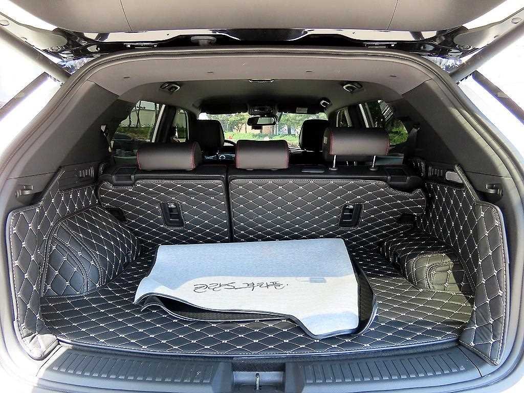 KG모빌리티(쌍용) 코란도 뷰티풀코란도 4WD 가솔린 1.5 C7 이미지 18