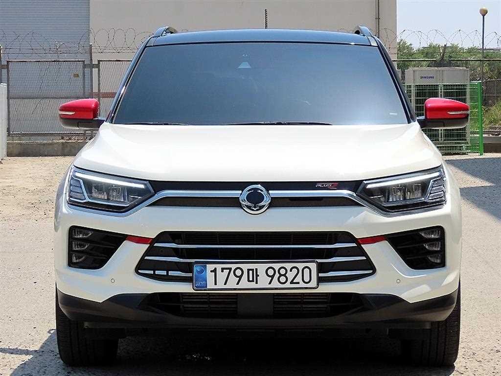 KG모빌리티(쌍용) 코란도 뷰티풀코란도 4WD 가솔린 1.5 C7 이미지 2