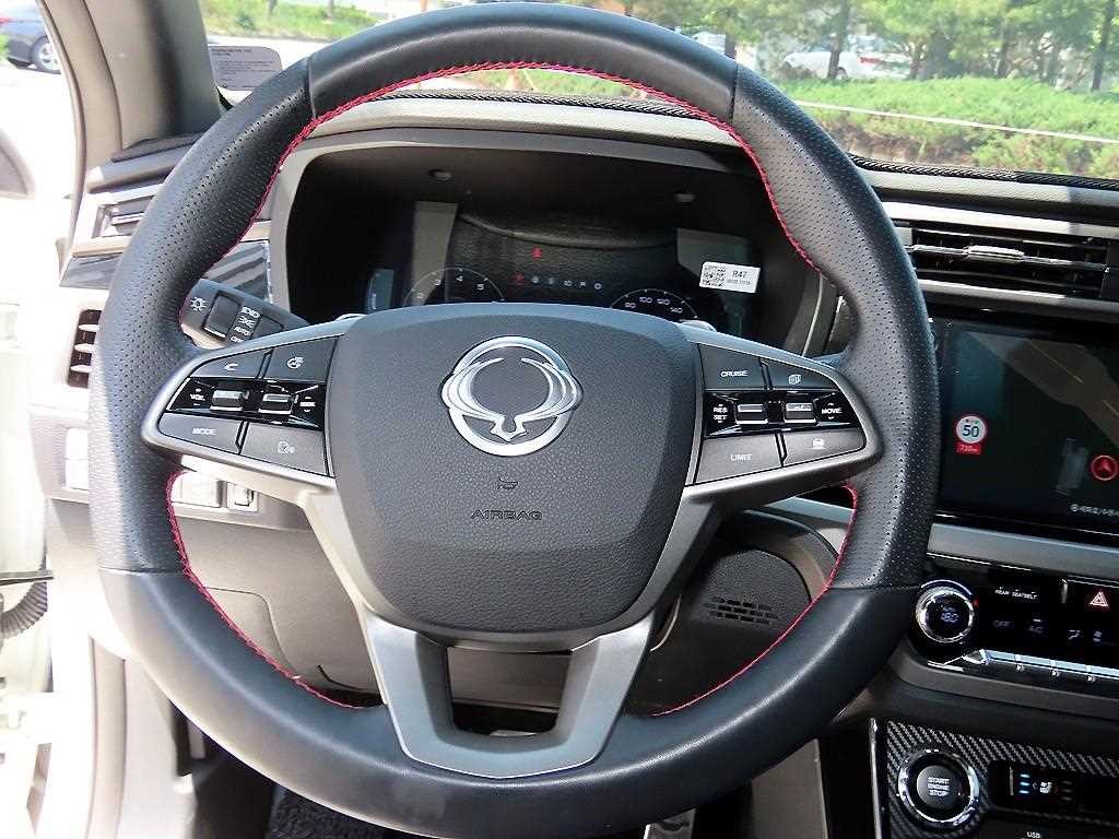 KG모빌리티(쌍용) 코란도 뷰티풀코란도 4WD 가솔린 1.5 C7 이미지 8