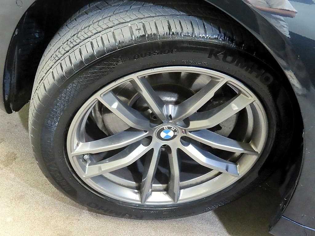BMW 5시리즈 5시리즈 (G30) 520d M 스포츠 플러스 이미지 20