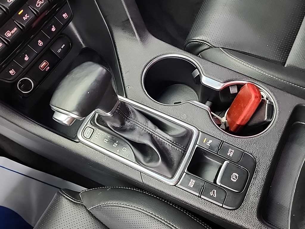 기아 스포티지 스포티지 더 볼드 2.0 디젤 2WD 시그니처 이미지 8