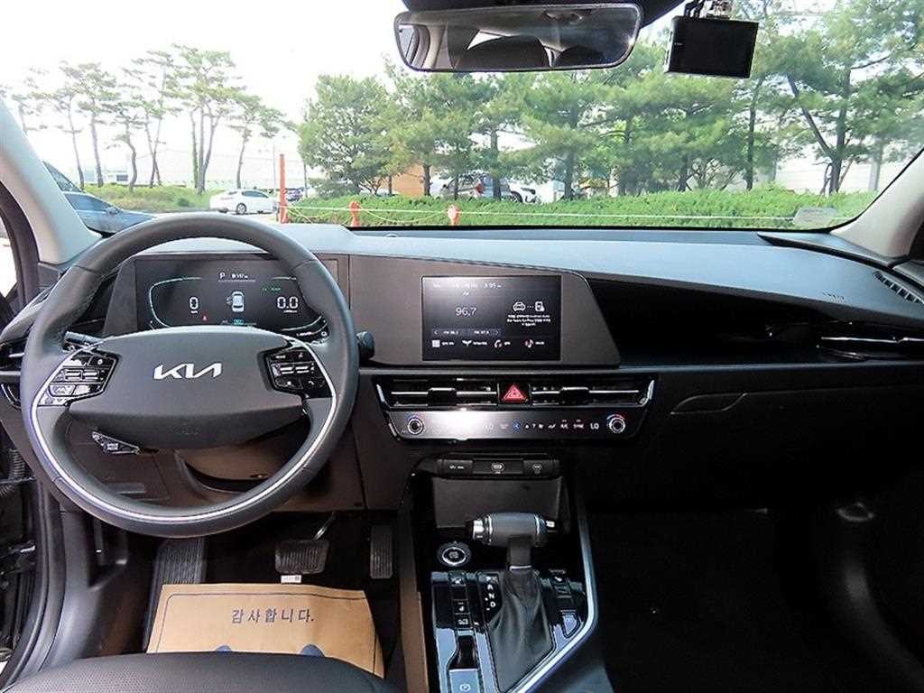 기아 니로 디 올 뉴 니로 트렌디 이미지 7