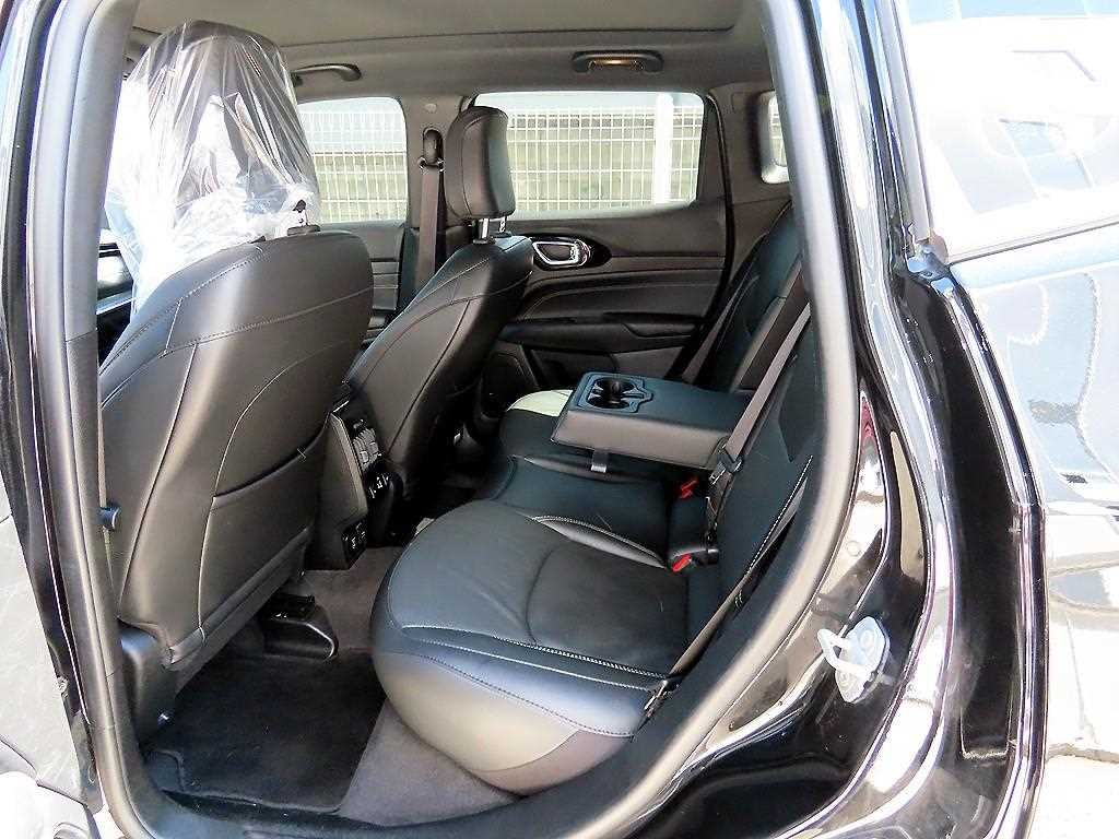 지프 컴패스 컴패스 2세대 2.4 AWD S 이미지 6