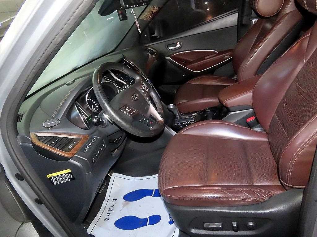 현대 맥스크루즈 더뉴맥스크루즈 E-VGT R2.2 4WD 파이니스트에디션 이미지 6