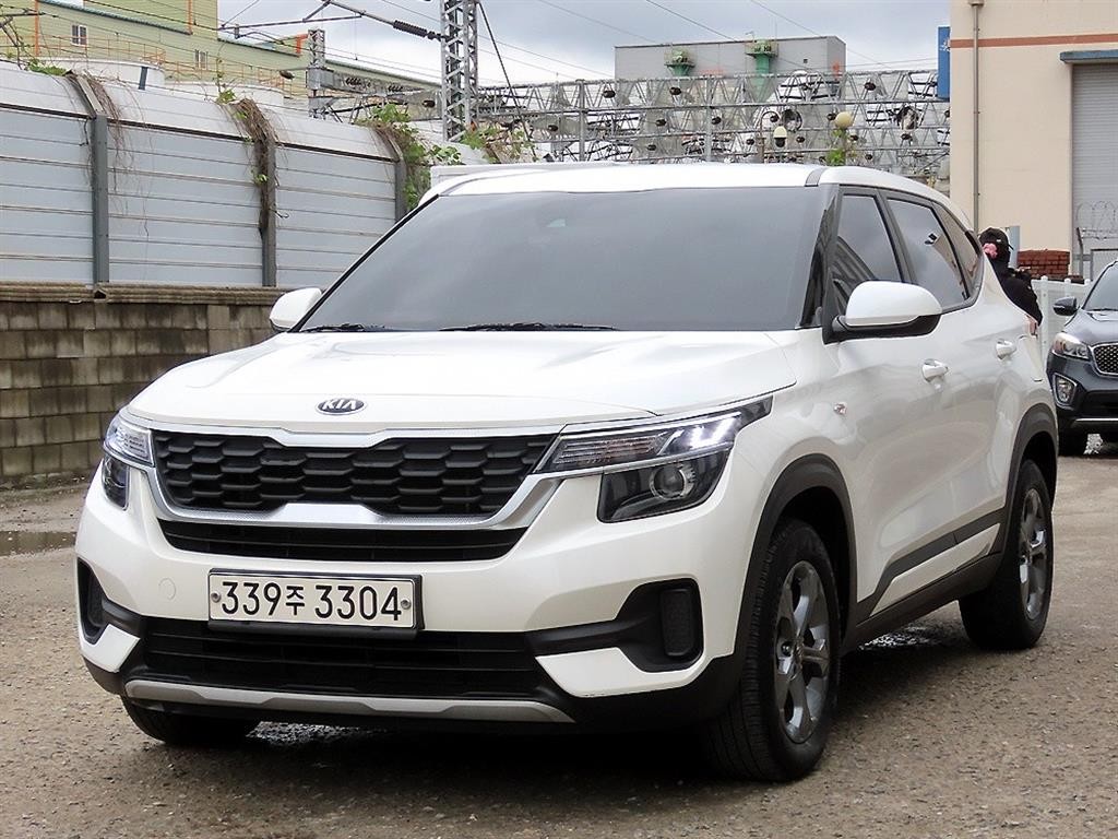 기아 셀토스 가솔린 1.6 터보 2WD 트렌디 이미지 2