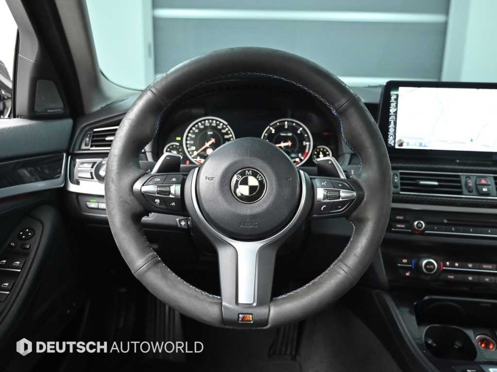 BMW 5시리즈 5시리즈 (F10) 530d xDrive M 에어로 다이나믹 프로 이미지 13