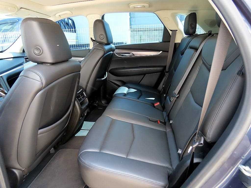 캐딜락 XT5 3.6 플래티넘 AWD 이미지 6