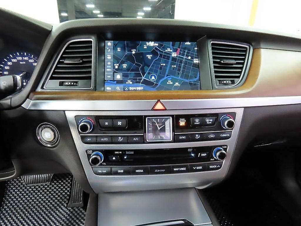 제네시스 G80 3.3 GDI AWD 프리미엄 럭셔리 이미지 14
