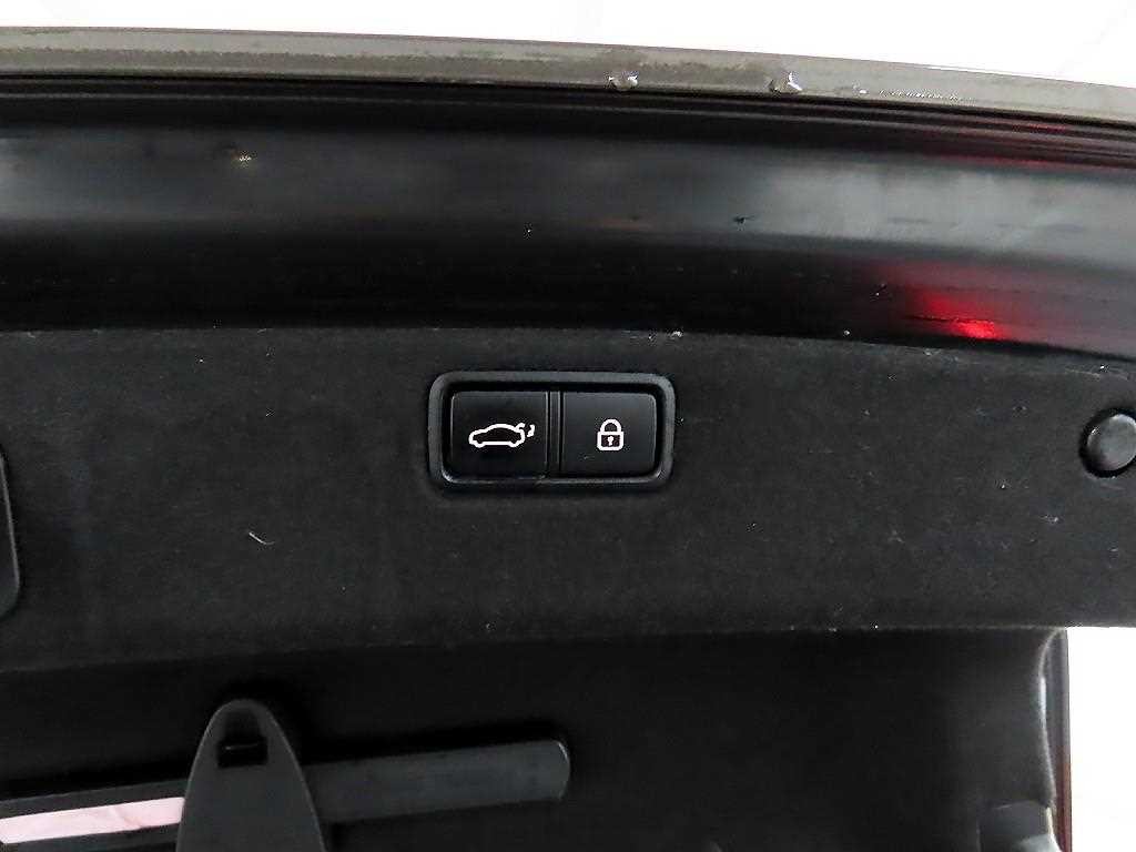 제네시스 G80 3.3 GDI AWD 프리미엄 럭셔리 이미지 17