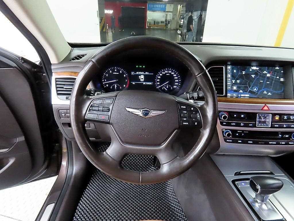 제네시스 G80 3.3 GDI AWD 프리미엄 럭셔리 이미지 9