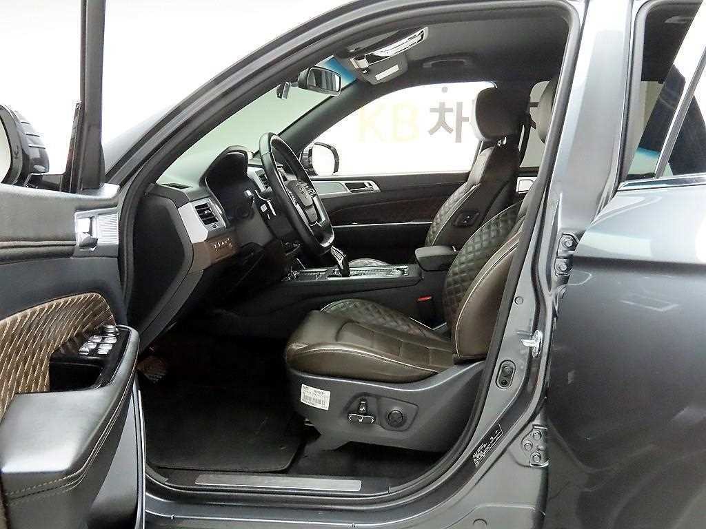 KG모빌리티(쌍용) 렉스턴 올 뉴 렉스턴 (Y450) 디젤 2.2 4WD 시그니처 이미지 13