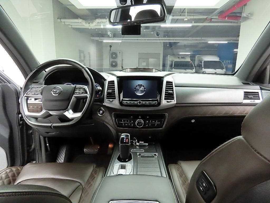 KG모빌리티(쌍용) 렉스턴 올 뉴 렉스턴 (Y450) 디젤 2.2 4WD 시그니처 이미지 8