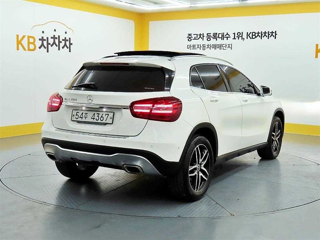 벤츠 GLA 클래스 GLA클래스 X156 GLA220 이미지 2