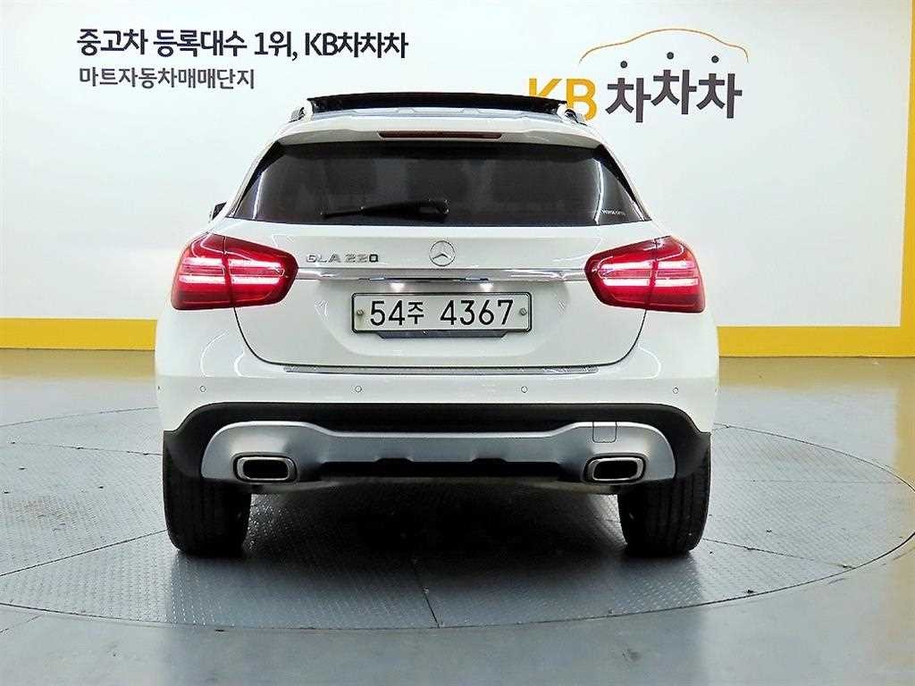 벤츠 GLA 클래스 GLA클래스 X156 GLA220 이미지 4