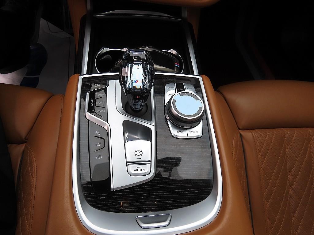 BMW 7시리즈 7시리즈 (G11) 730Ld xDrive M 스포츠 이미지 11