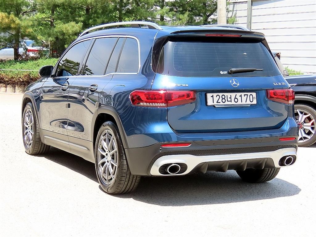 벤츠 GLB 클래스 GLB클래스 X247 AMG GLB 35 4MATIC 이미지 3