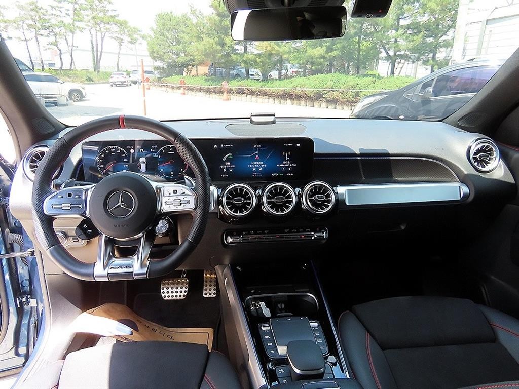 벤츠 GLB 클래스 GLB클래스 X247 AMG GLB 35 4MATIC 이미지 7