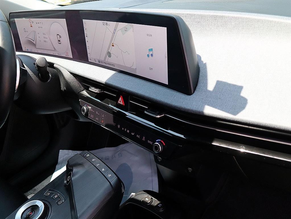 기아 EV6 롱레인지 AWD 에어 이미지 11