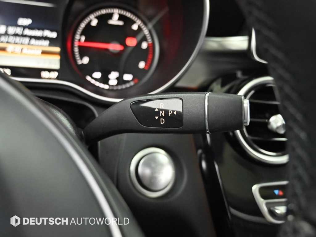 벤츠 C 클래스 C클래스 W205 C220 d 아방가르드 이미지 9