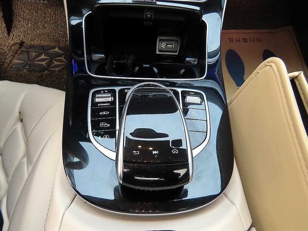 벤츠 CLS 클래스 CLS클래스 C257 CLS 450 4MATIC AMG Line 이미지 13