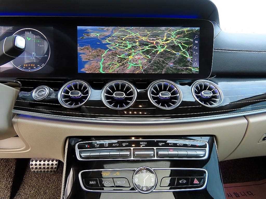 벤츠 CLS 클래스 CLS클래스 C257 CLS 450 4MATIC AMG Line 이미지 14