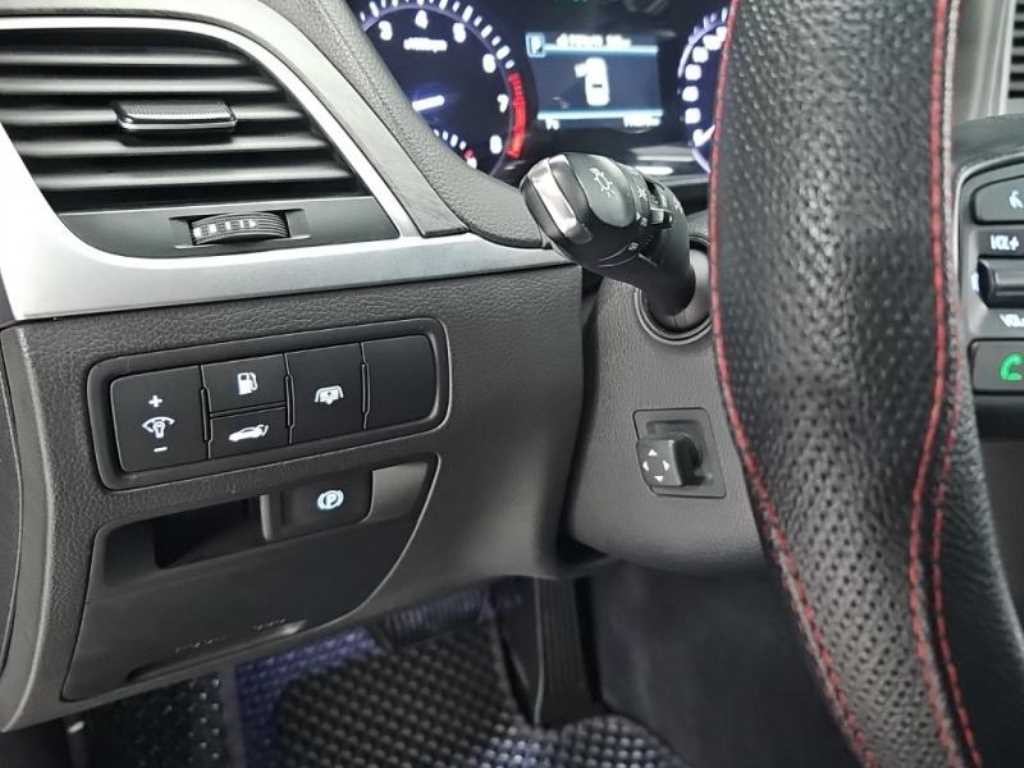 제네시스 G80 3.3 GDI AWD 프리미엄 럭셔리 이미지 17