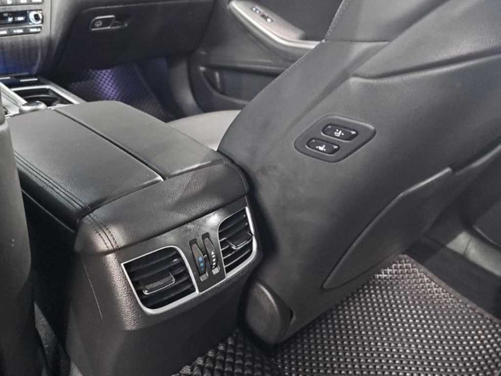 제네시스 G80 3.3 GDI AWD 프리미엄 럭셔리 이미지 19