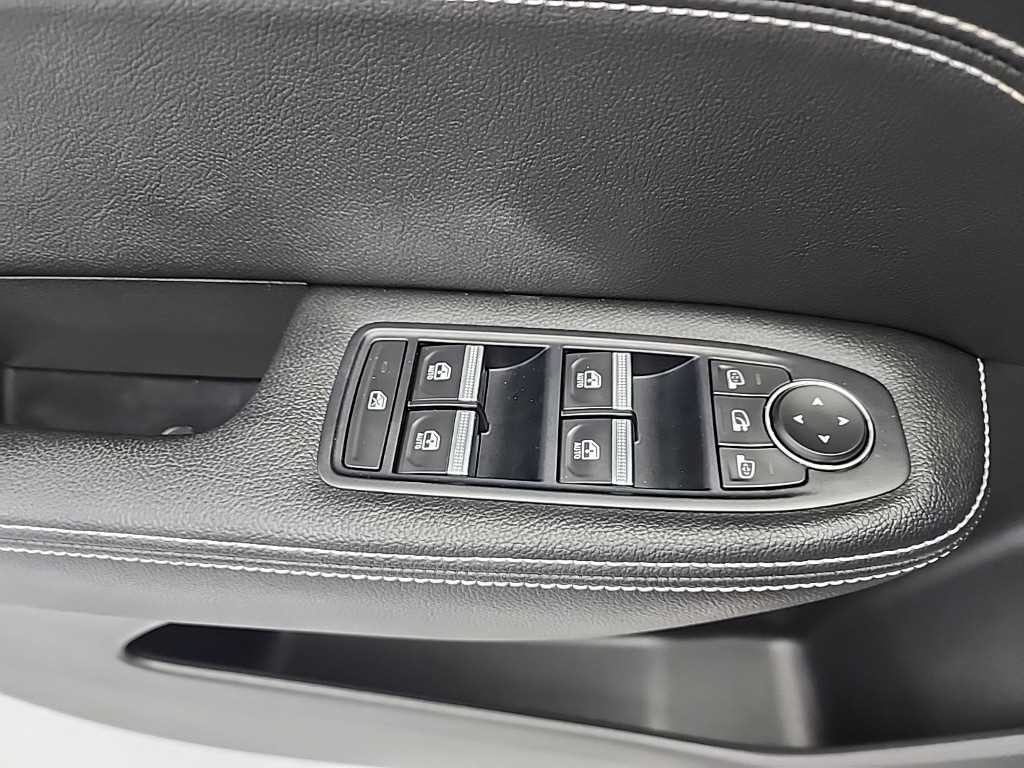 르노코리아(삼성) XM3 XM3 E-테크 하이브리드 1.6 GTe E-TECH 인스파이어 e-시프터 이미지 16