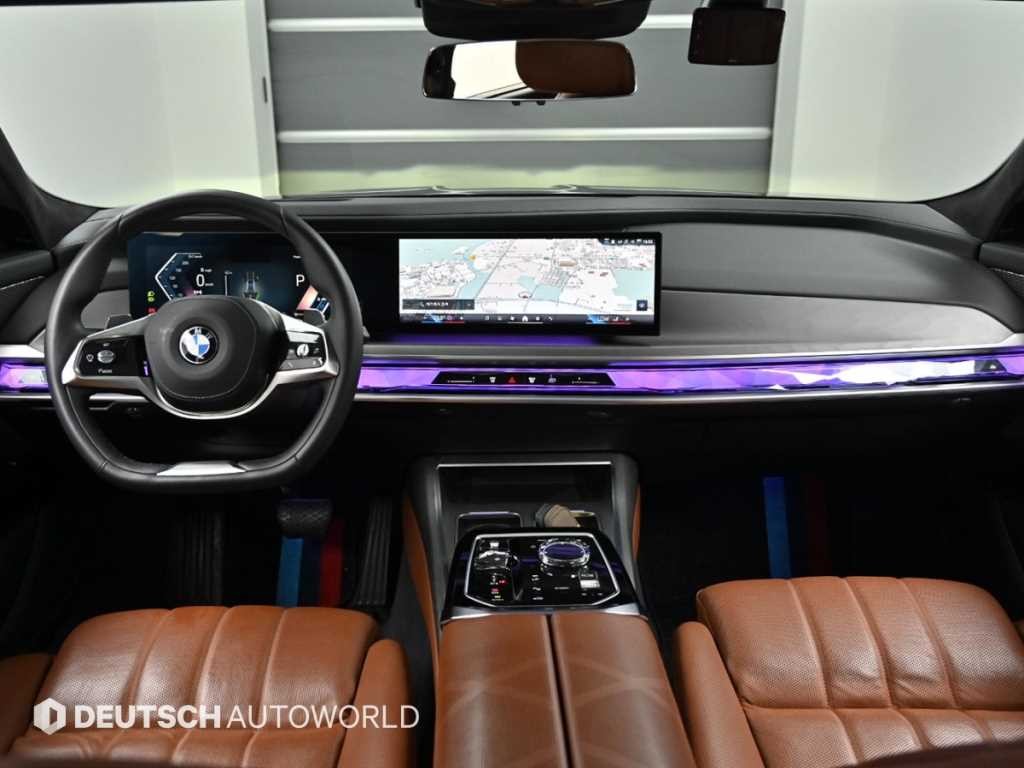BMW 7시리즈 7시리즈 (G70) 740i sDrive 디자인퓨어 엑셀런스 이미지 7