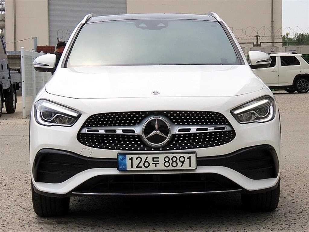 벤츠 GLA 클래스 GLA클래스 H247 GLA250 4MATIC 이미지 1