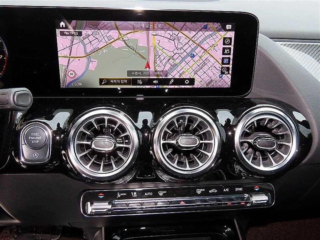 벤츠 GLA 클래스 GLA클래스 H247 GLA250 4MATIC 이미지 13