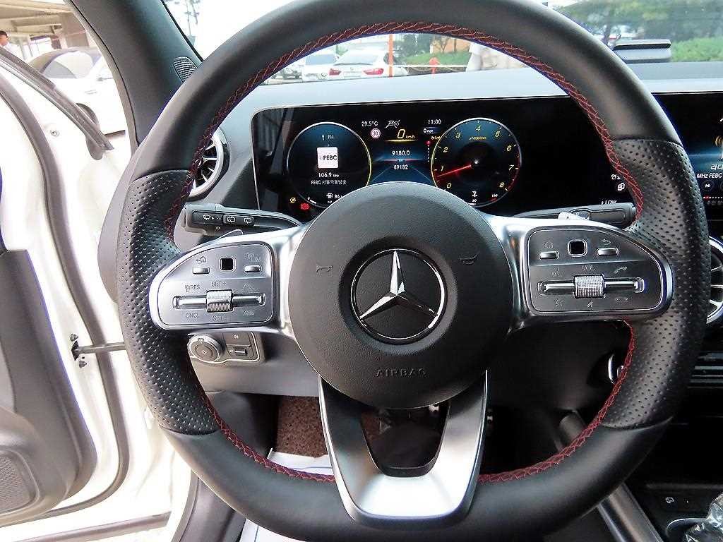 벤츠 GLA 클래스 GLA클래스 H247 GLA250 4MATIC 이미지 8