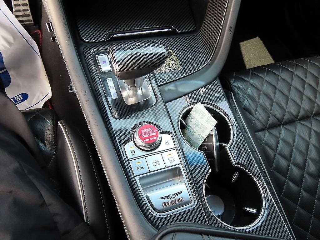 제네시스 G70 2.0T AWD 스포츠 패키지 이미지 11