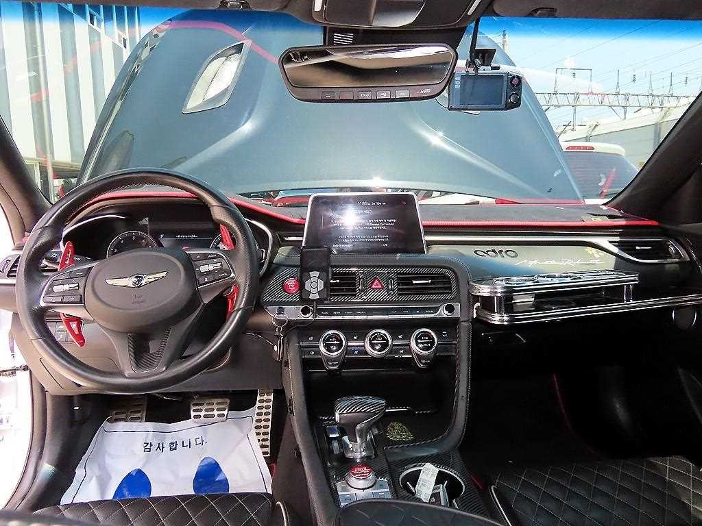 제네시스 G70 2.0T AWD 스포츠 패키지 이미지 7