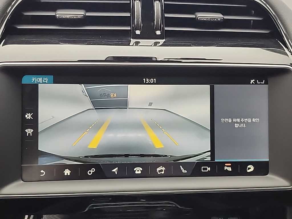 재규어 F-PACE 20d 프레스티지 이미지 16