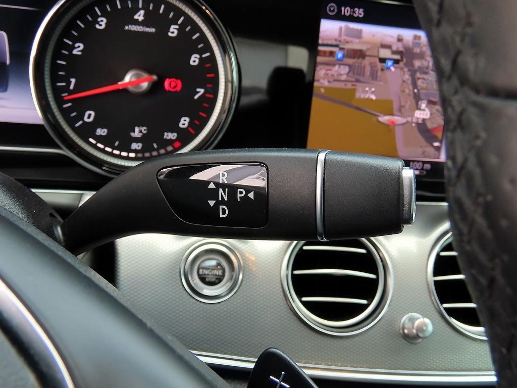 벤츠 E 클래스 E-클래스 W213 E200 아방가르드 이미지 10
