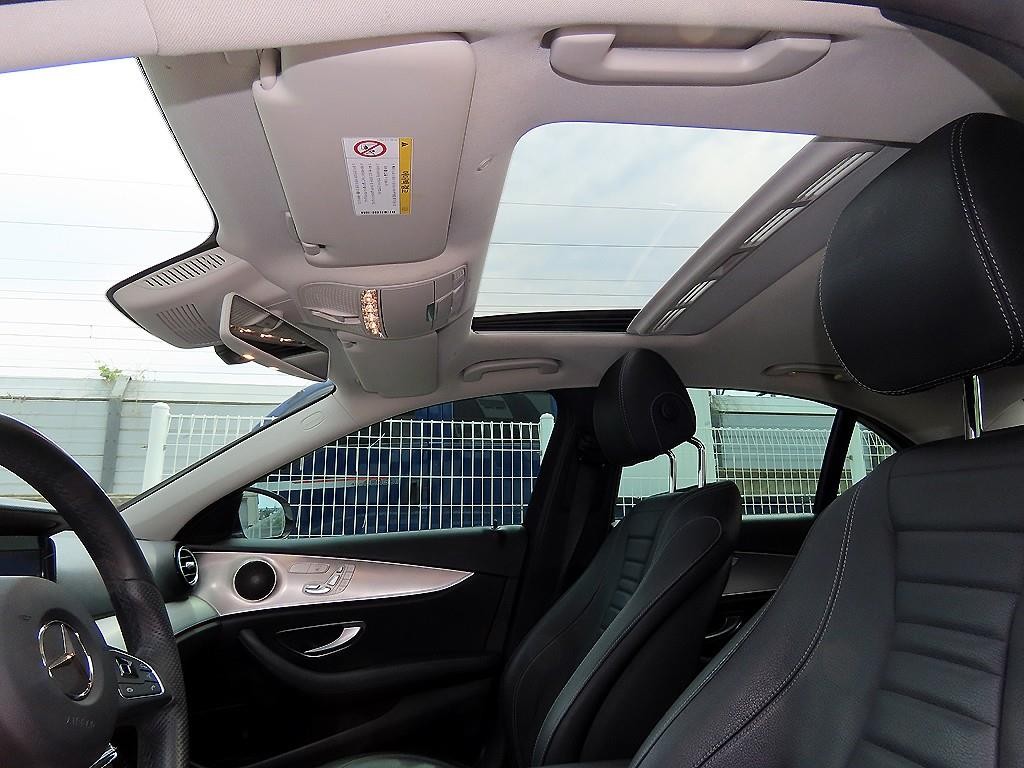 벤츠 E 클래스 E-클래스 W213 E200 아방가르드 이미지 17