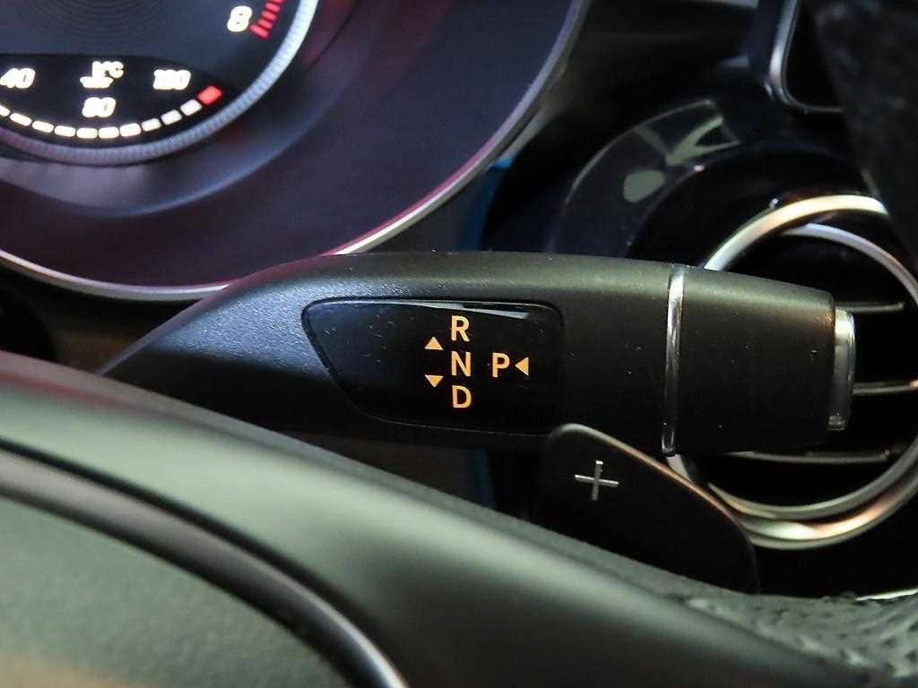 벤츠 GLC 클래스 GLC클래스 X253 GLC 300 4MATIC AMG LINE 이미지 13