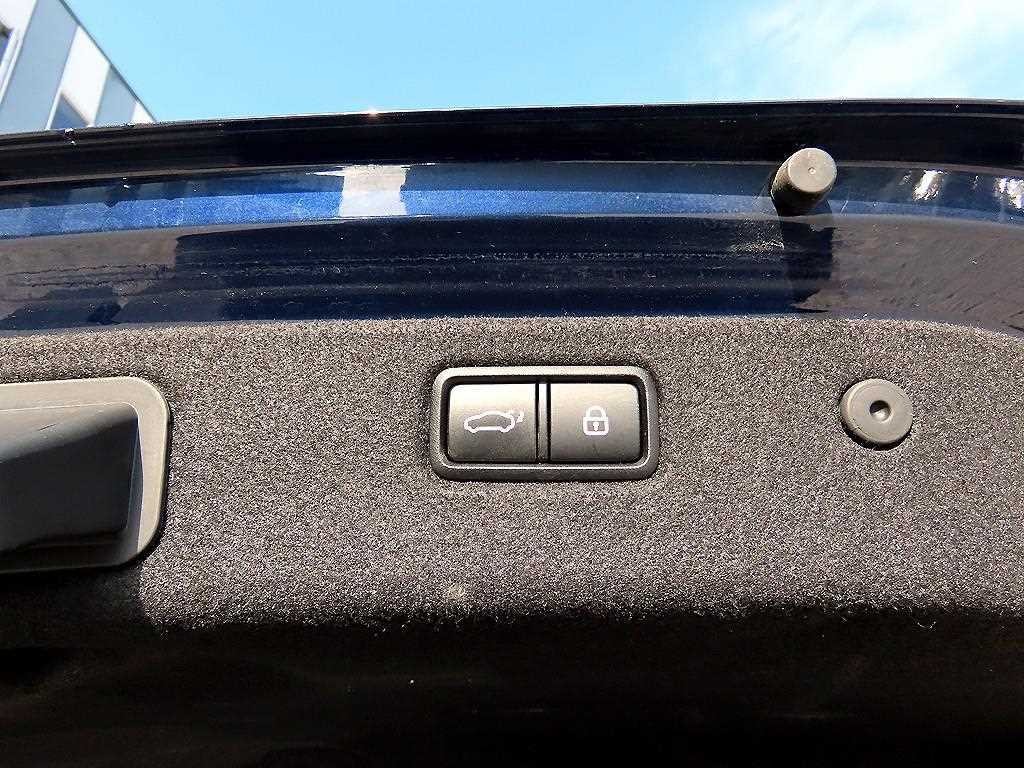 제네시스 G70 2.0T AWD 엘리트 이미지 16