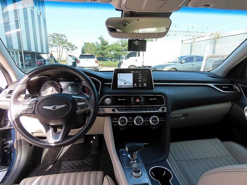 제네시스 G70 2.0T AWD 엘리트 이미지 7