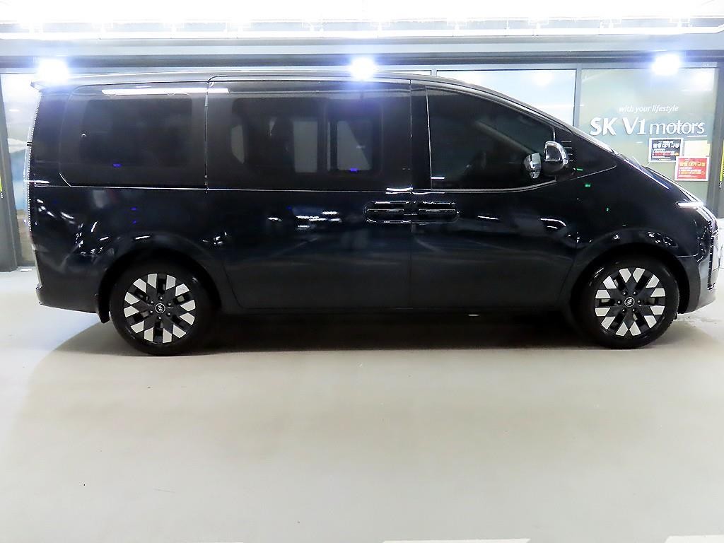 현대 스타리아 2WD 디젤 라운지 인스퍼레이션 9인승 이미지 3