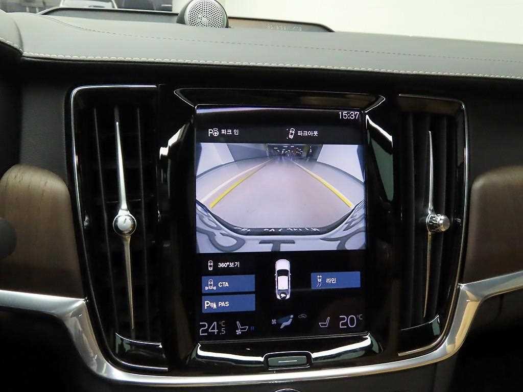 볼보 S90 B6 AWD 인스크립션 이미지 13