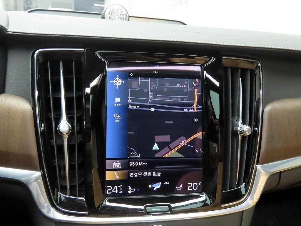 볼보 S90 B6 AWD 인스크립션 이미지 8