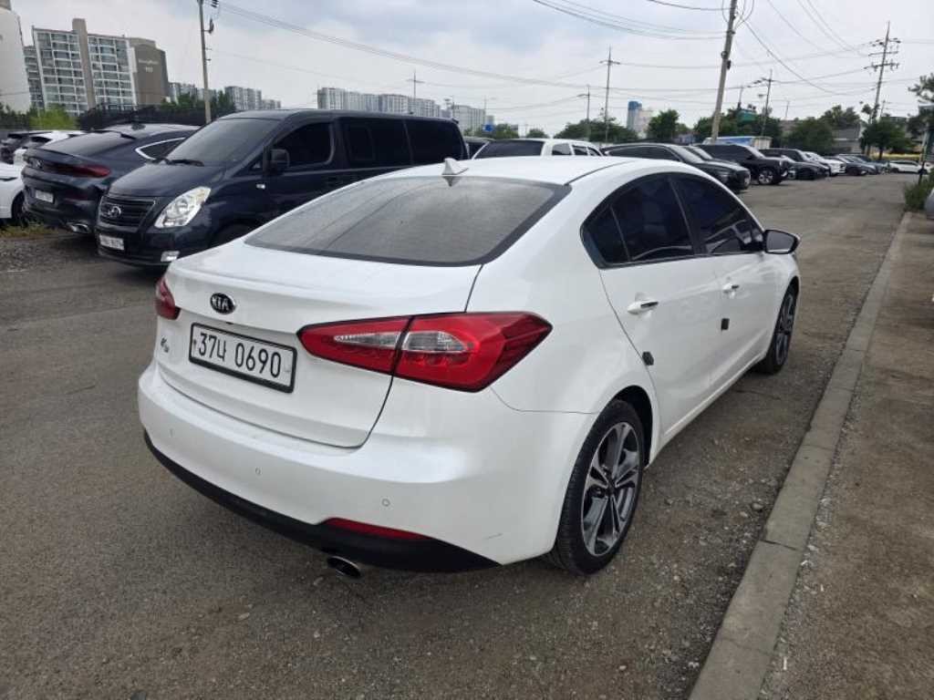 기아 K3 1.6 GDI 노블레스 이미지 4
