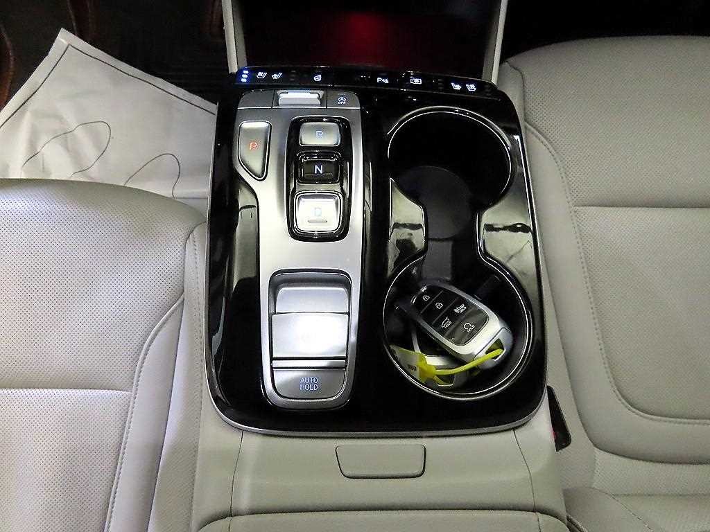 현대 투싼 투싼 (NX4) 가솔린 1.6 터보 2WD 인스퍼레이션 이미지 12