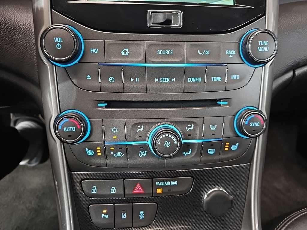 쉐보레 말리부 2.0 LTZ 디럭스 블랙휠 이미지 10