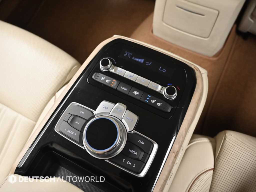 제네시스 G90 3.8 GDI AWD 프리미엄 럭셔리 이미지 16