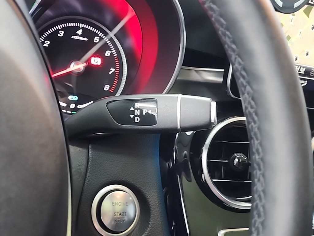 벤츠 GLC 클래스 GLC클래스 X253 GLC 350 e 4MATIC 프리미엄 이미지 8